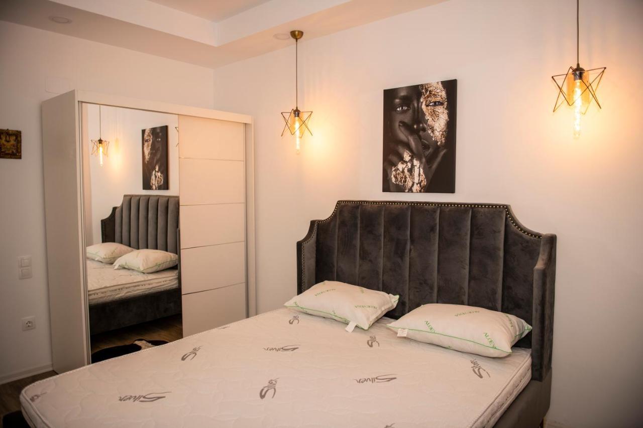 Raphael Apartment North Bucharest Cosmopolis Stefanestii de Jos Exteriér fotografie